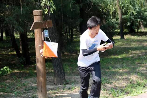 童程童美樂高機(jī)器人活動