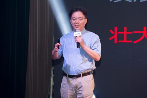 達(dá)內(nèi)慶祝15周年華誕，幫助50萬年青人成功就業(yè)