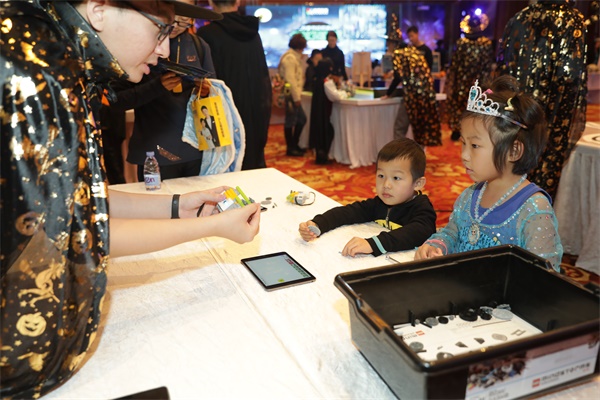 【精彩回顧】童程童美“科幻迷程“——萬(wàn)圣節(jié)狂歡派對(duì)