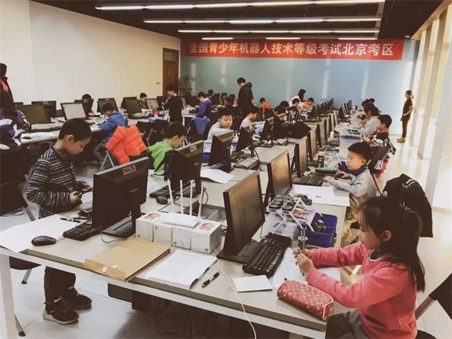 2019《全國青少年機(jī)器人技術(shù)等級考試》第一季，報名正式啟動 ！