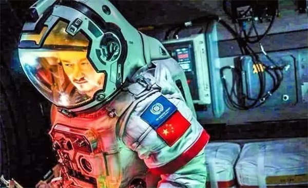 票房破40億的《流浪地球》，隱藏著重大的教育意義！