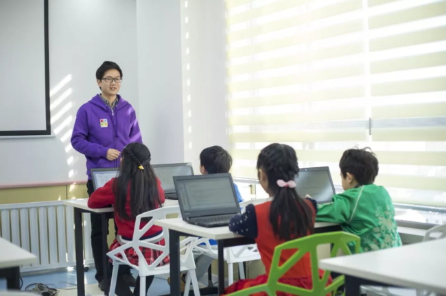 學(xué)<a style='color:blue' href='http://www.lrs2.com/ai/ask/3580.html'>少兒編程有什么用</a>，少兒編程有什么好處，這些您了解嗎？