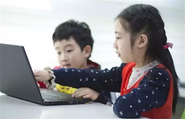 周中上課更劃算，四月特惠季火熱進行中！