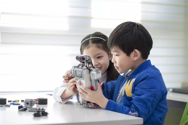 周中上課更劃算，四月特惠季火熱進行中！