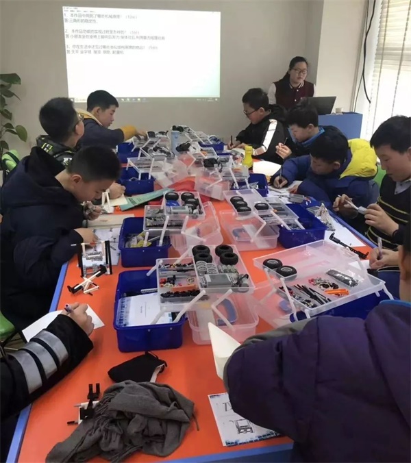 全國青少年機(jī)器人技術(shù)等級考試圓滿收官，童程童美學(xué)員再創(chuàng)佳績！