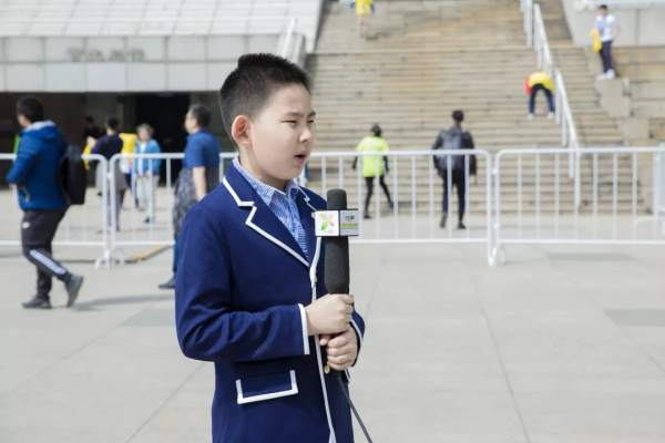 童程童美首位央視小記者，CCTV出鏡啦！