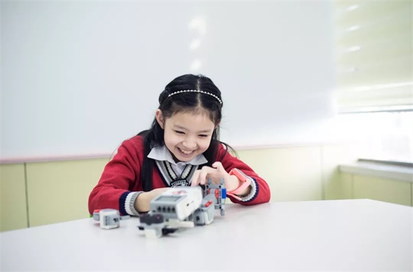 暑假怎么安排？Cool Kids都報名了公益編程課！ 