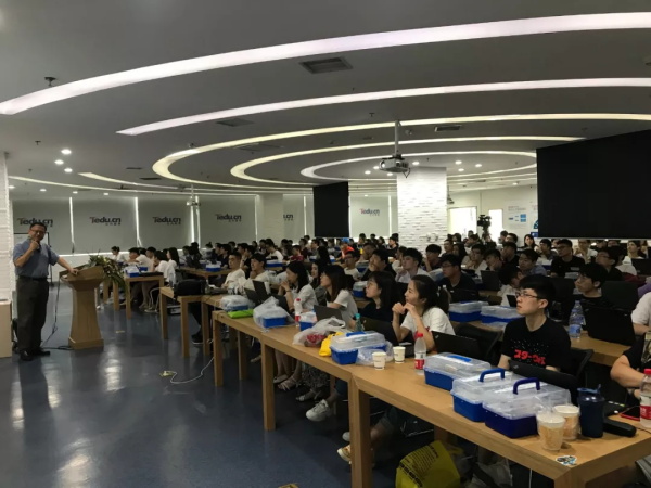 2019第二季全國(guó)青少年機(jī)器人等級(jí)考試收官，童程童美學(xué)員通過(guò)率高達(dá)85%！