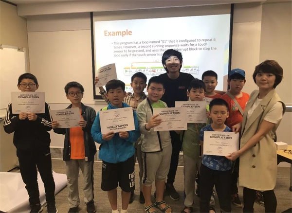 2019童程童美·國際高端編程研學(xué)營正式拉開帷幕！