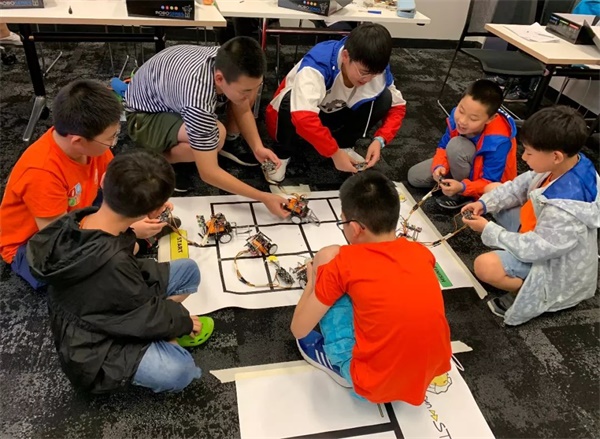 2019童程童美·國際高端編程研學(xué)營正式拉開帷幕！