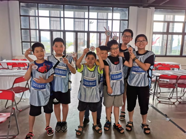 超燃！勇奪三冠，為國(guó)爭(zhēng)光，童程童美問鼎2019RoboRAVE世界總決賽！