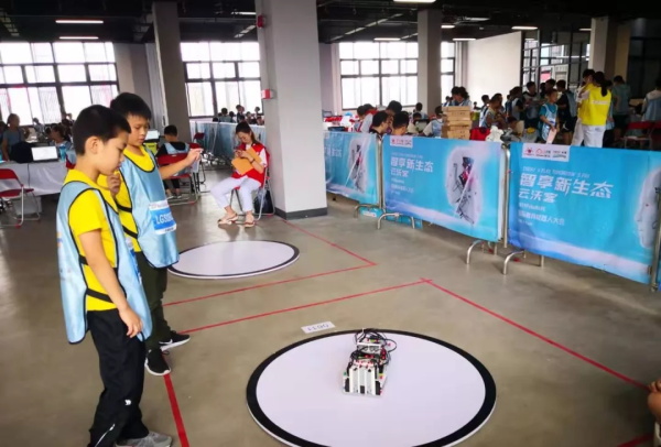 超燃！勇奪三冠，為國爭光，童程童美問鼎2019RoboRAVE世界總決賽！