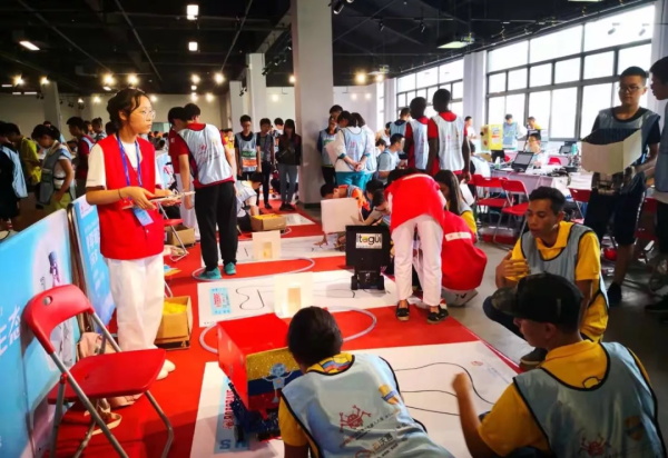 超燃！勇奪三冠，為國爭光，童程童美問鼎2019RoboRAVE世界總決賽！