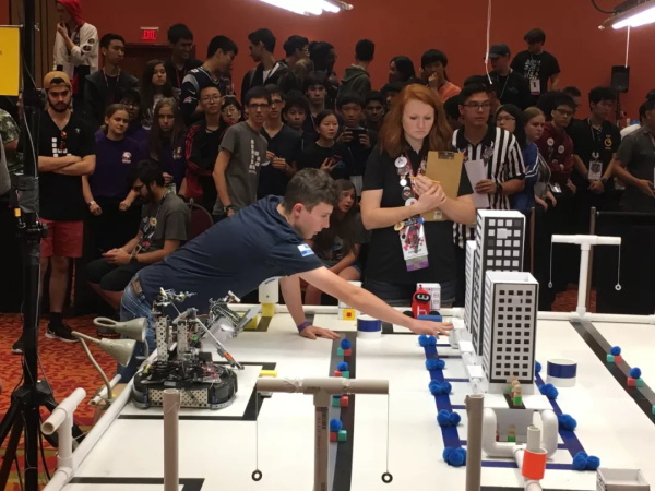 直通國(guó)際賽！Botball國(guó)際教育機(jī)器人大會(huì)-童程童美專(zhuān)場(chǎng)開(kāi)始報(bào)名啦~