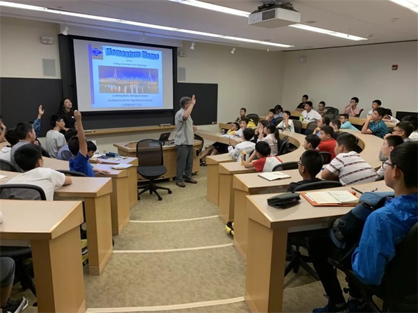 走出國門，擁抱未來！童程童美2020年寒假國際高端編程研學(xué)營報名開啟！