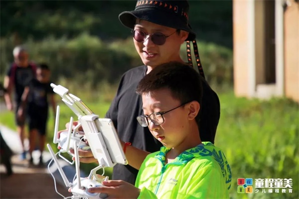 【國內(nèi)營地】童程童美·云南撫仙湖·大疆無人機(jī)攝影營報名開啟！