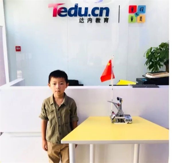 童程童美學(xué)員再登CCTV，變身央視小記者直擊2019Botball世界機(jī)器人大會·中國分會現(xiàn)場 