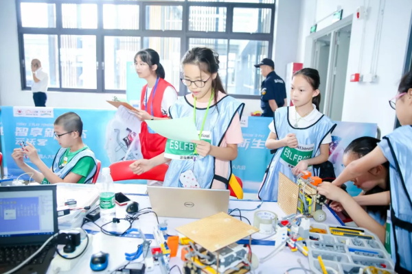 高額獎勵金、直通國際總決賽 | 2020年童程童美RoboRAVE國際教育機器人大會報名開啟！