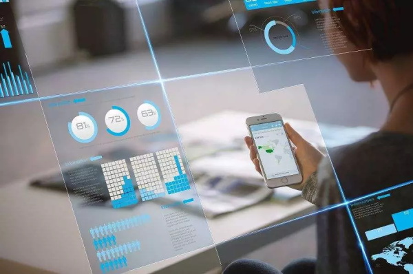 高中信息技術(shù)課標(biāo)組核心成員深入解讀《信息時代的青少年信息素養(yǎng)》